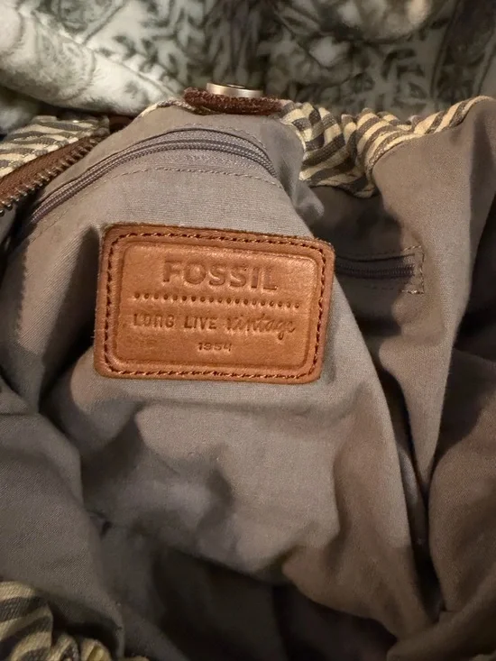 Fossil Patchwork Quilted Shoulder Bag in Orange, Yellow, Gray & Tan - Picture 3 of 4